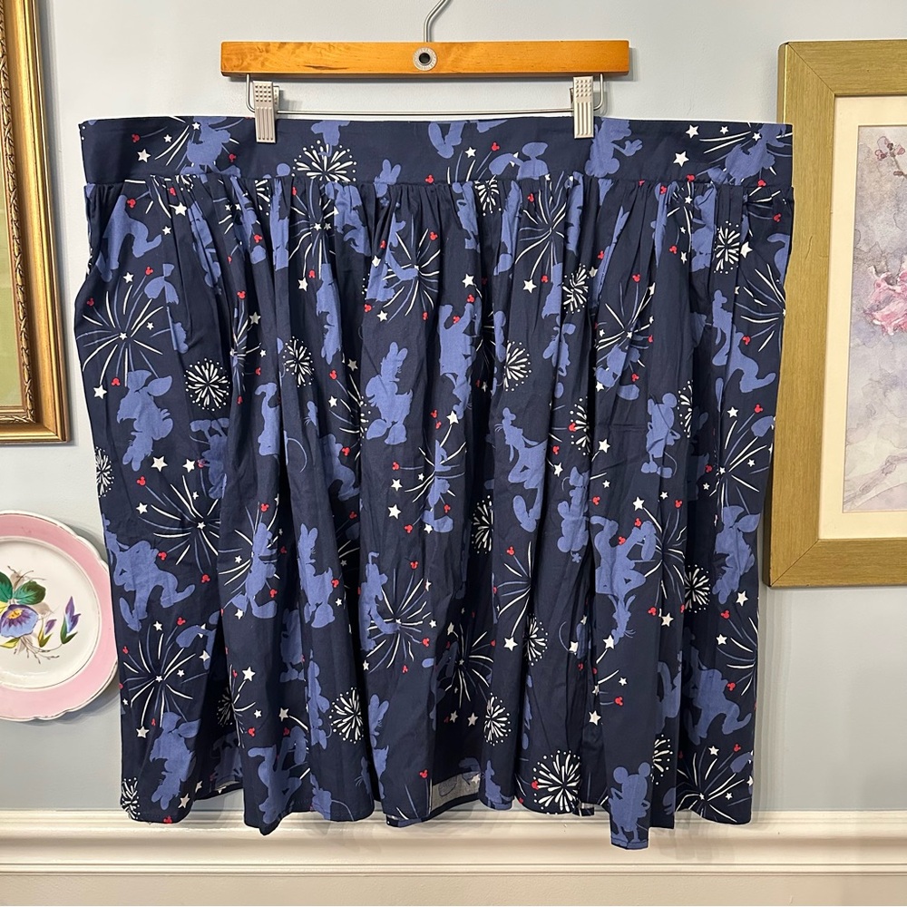 Disney x Torrid Navy Blue Fireworks Midi Skirt Size 5X NWT Mickey Mouse Minnie